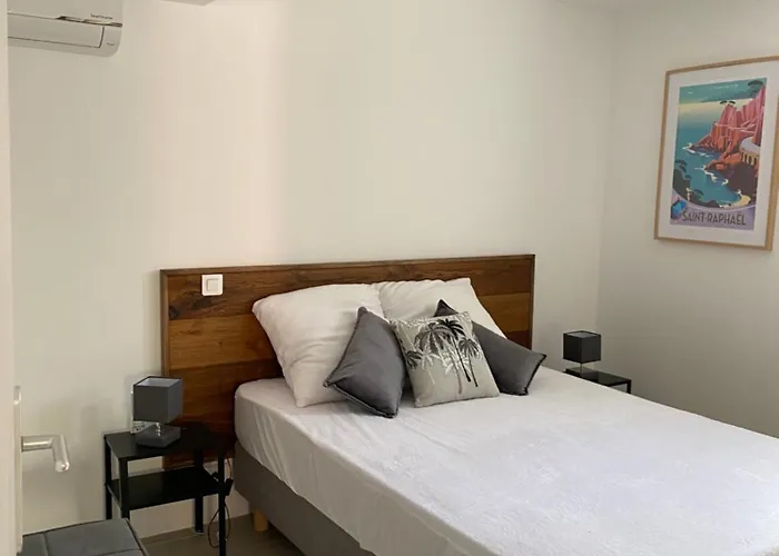 Apartman Rdc-120m Agay-2ch *